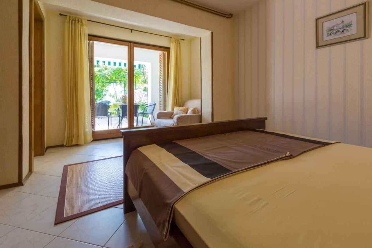 One-Bedroom Apartment Crikvenica 30 エクステリア 写真