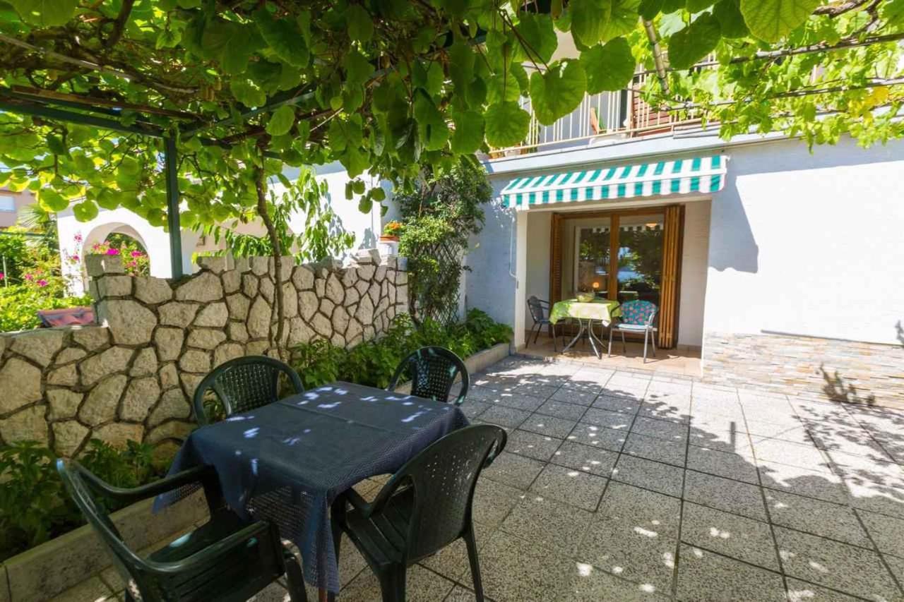 One-Bedroom Apartment Crikvenica 30 エクステリア 写真